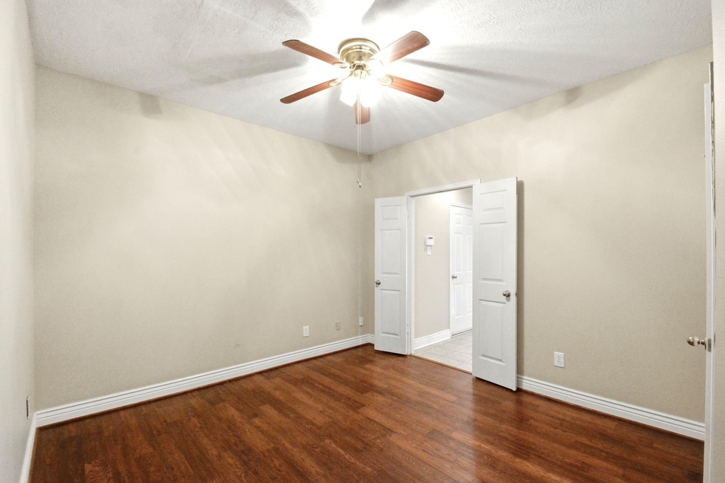 4307 Lakeshore Forest Drive - Photo 25