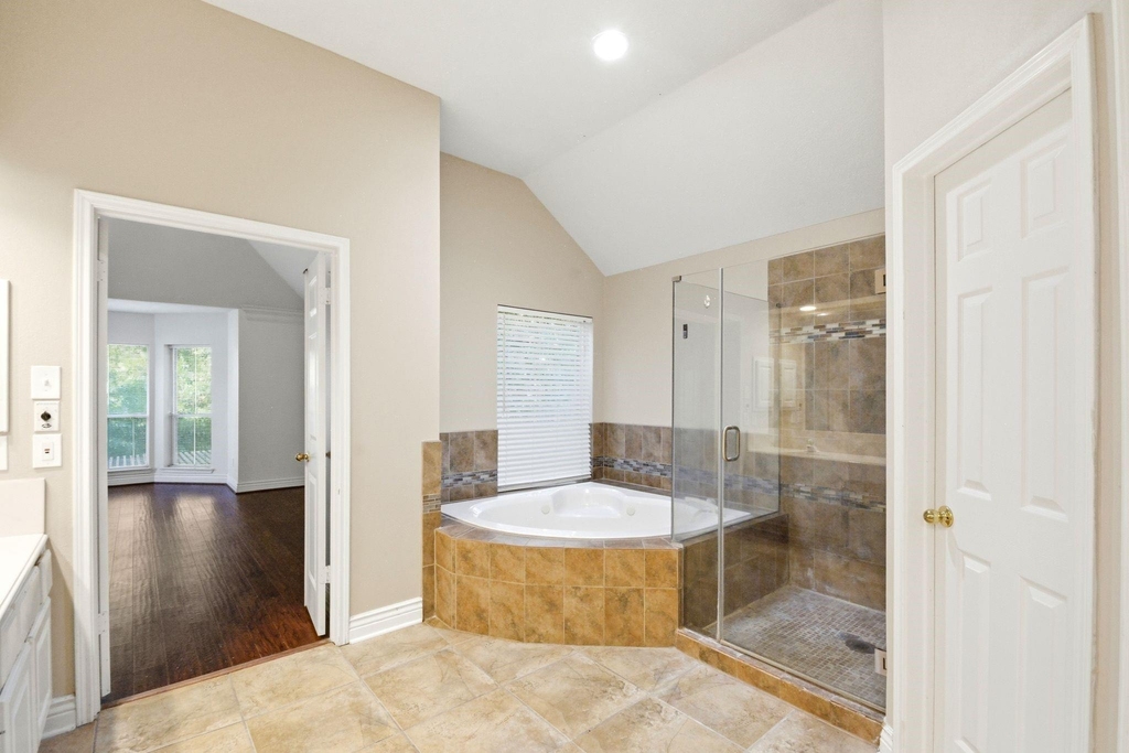 4307 Lakeshore Forest Drive - Photo 22
