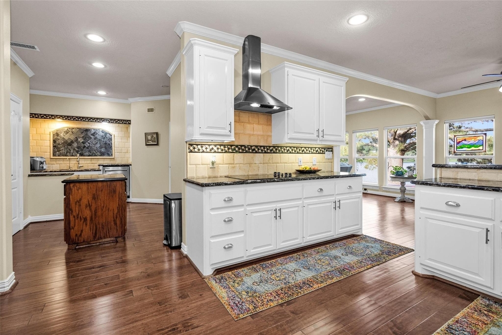 1502 Wimbledon Drive - Photo 13