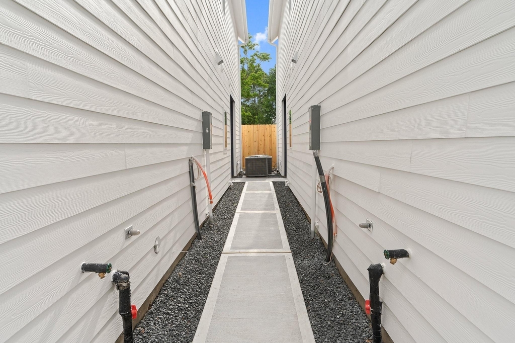829 Paul Quinn Street - Photo 22