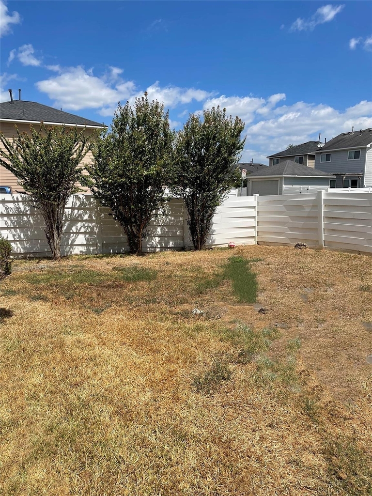 1502 Claremont Garden Circle - Photo 22