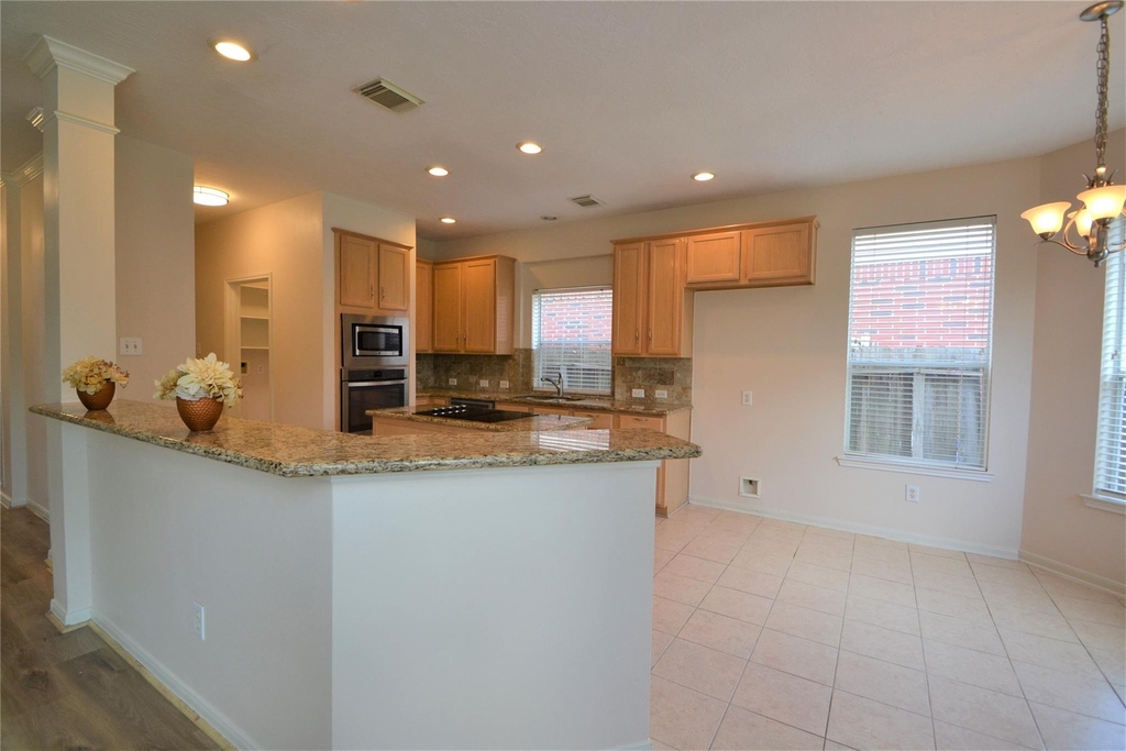 5007 Bellmead Drive - Photo 12
