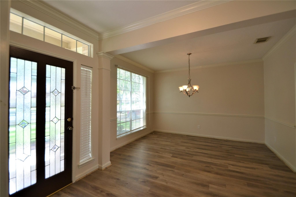 5007 Bellmead Drive - Photo 3
