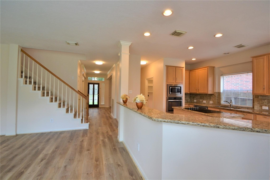 5007 Bellmead Drive - Photo 5