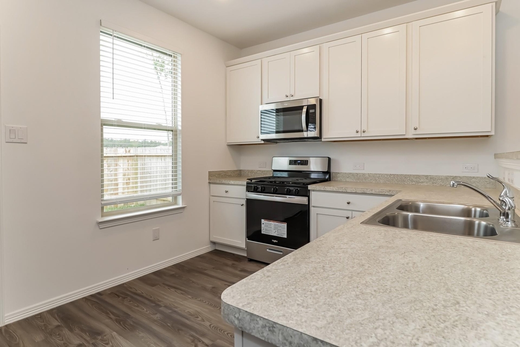 16750 Rover Lane - Photo 4