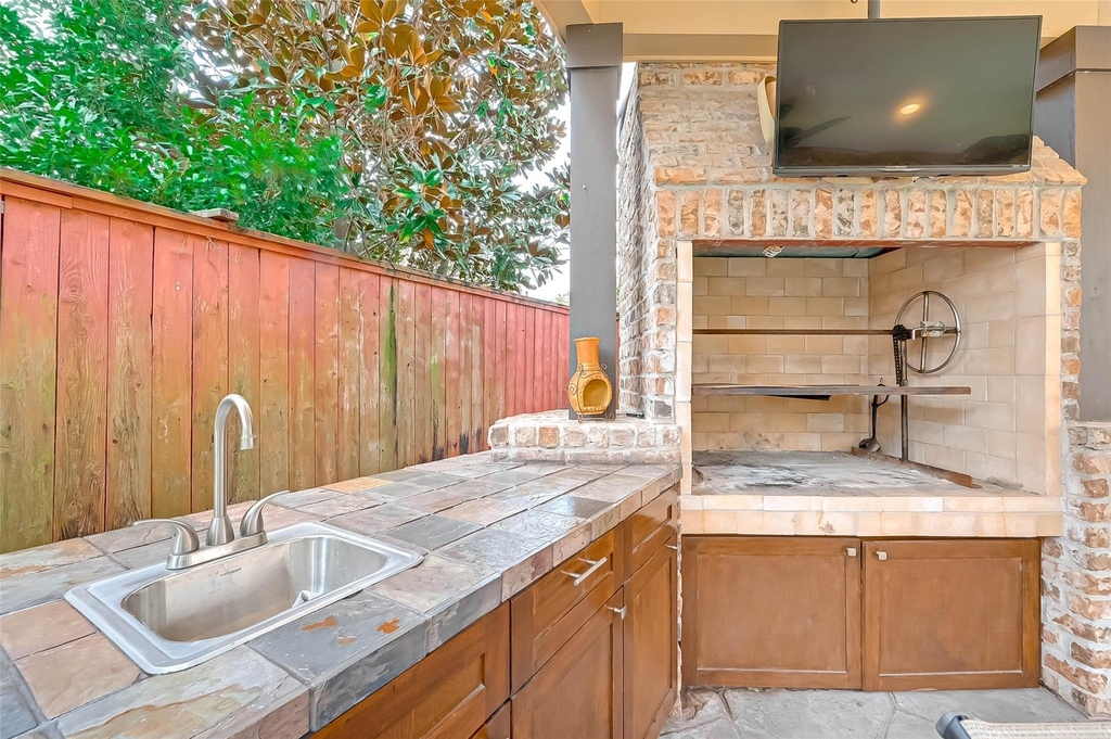 2650 Shady Acres Landing - Photo 38