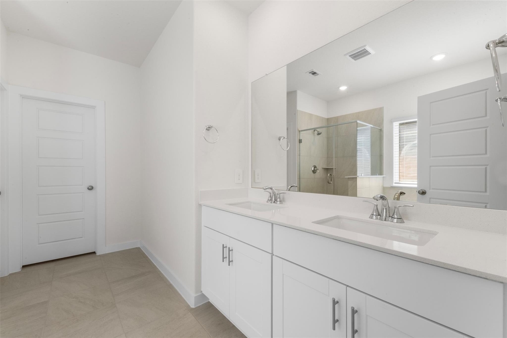 17926 Stone Terrace Court - Photo 14