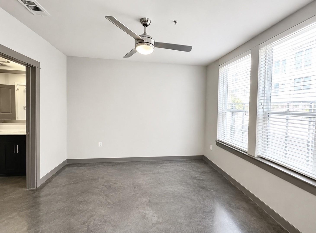 1111 N Durham Drive - Photo 5