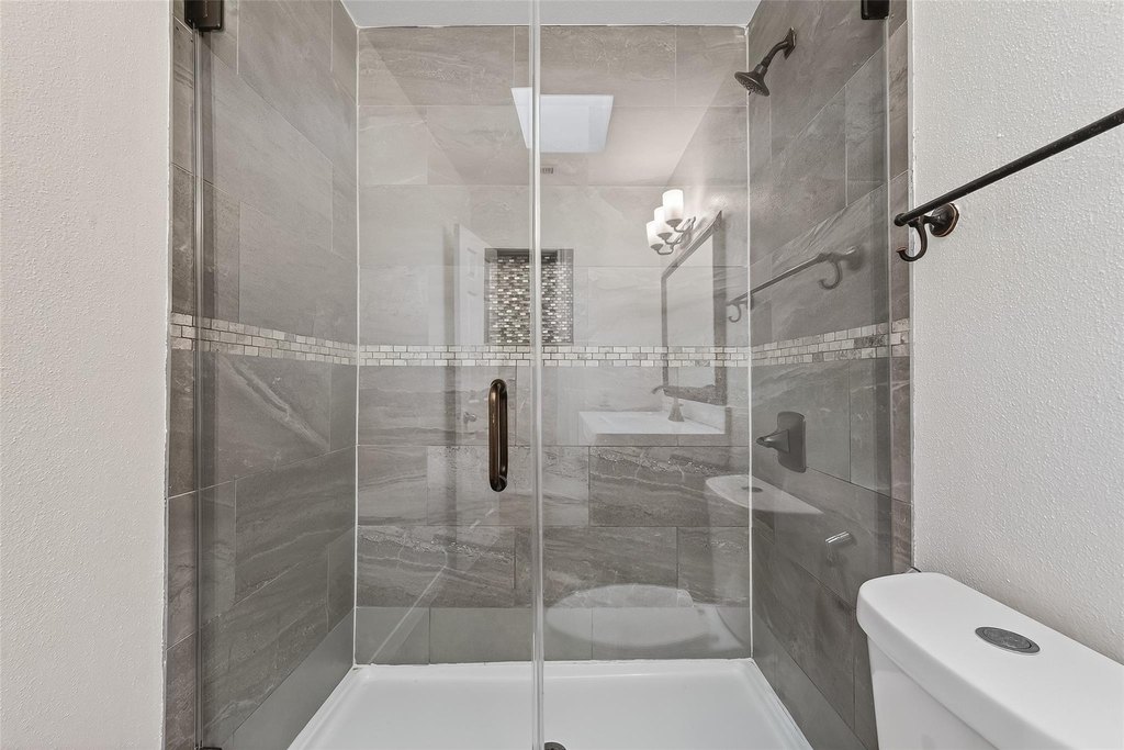 500 N Post Oak Lane - Photo 36