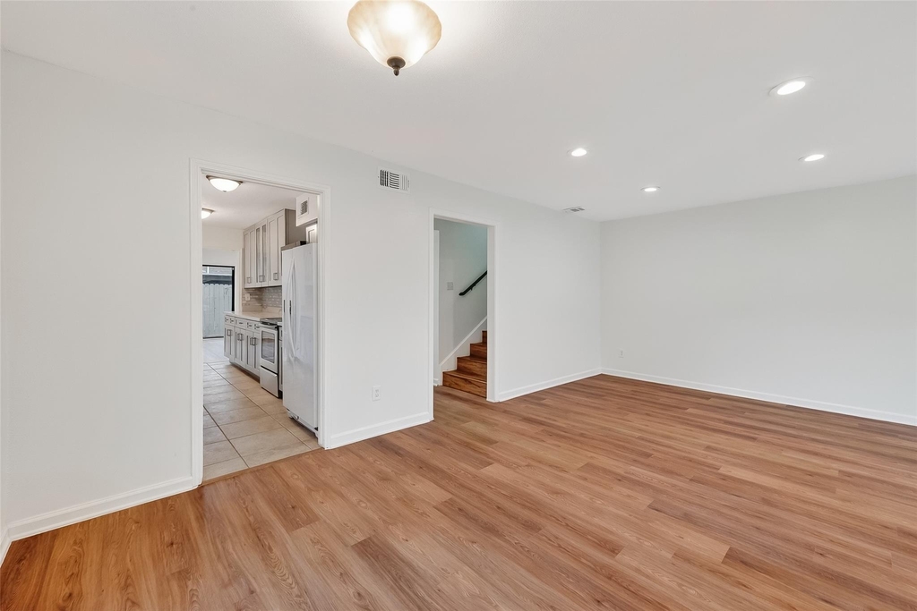 500 N Post Oak Lane - Photo 8