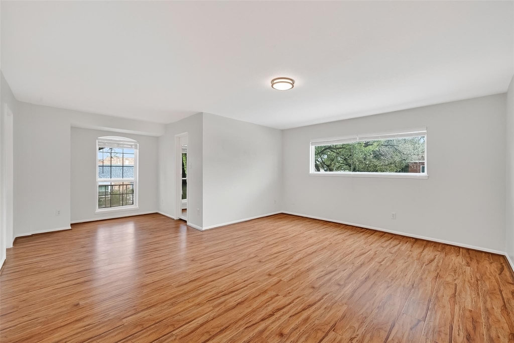 500 N Post Oak Lane - Photo 29