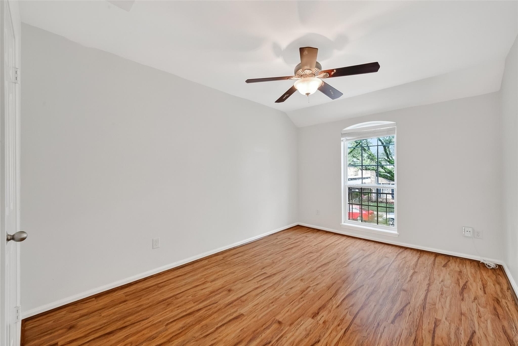 500 N Post Oak Lane - Photo 24