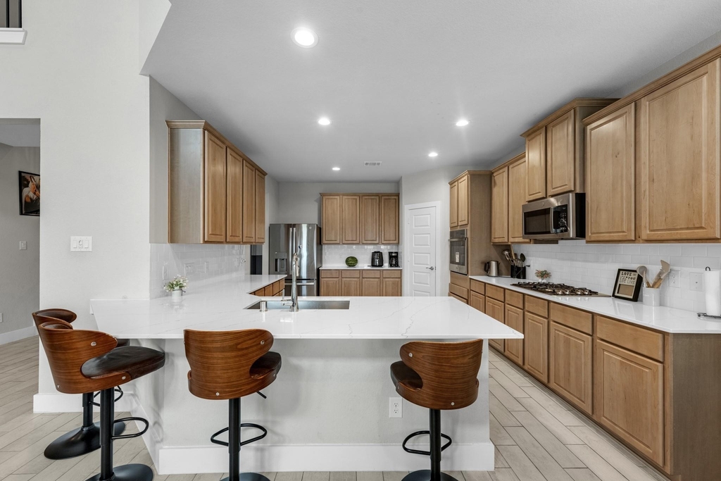 1569 Sunrise Gables Drive - Photo 11