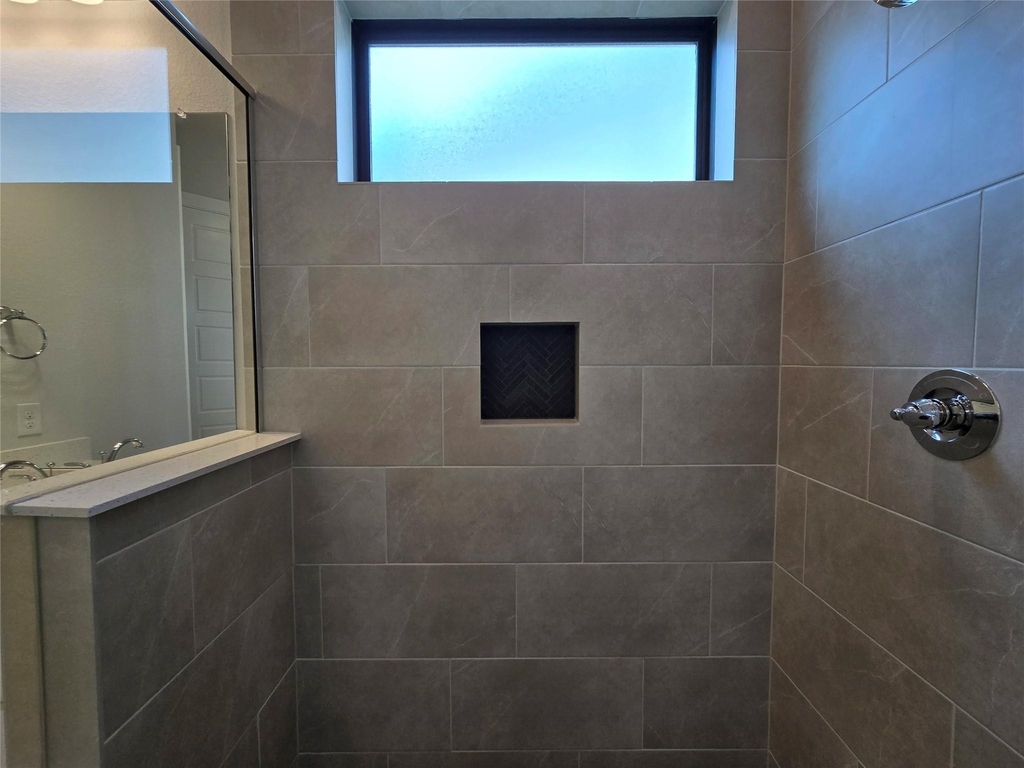 29710 Bur Creek Lane - Photo 12