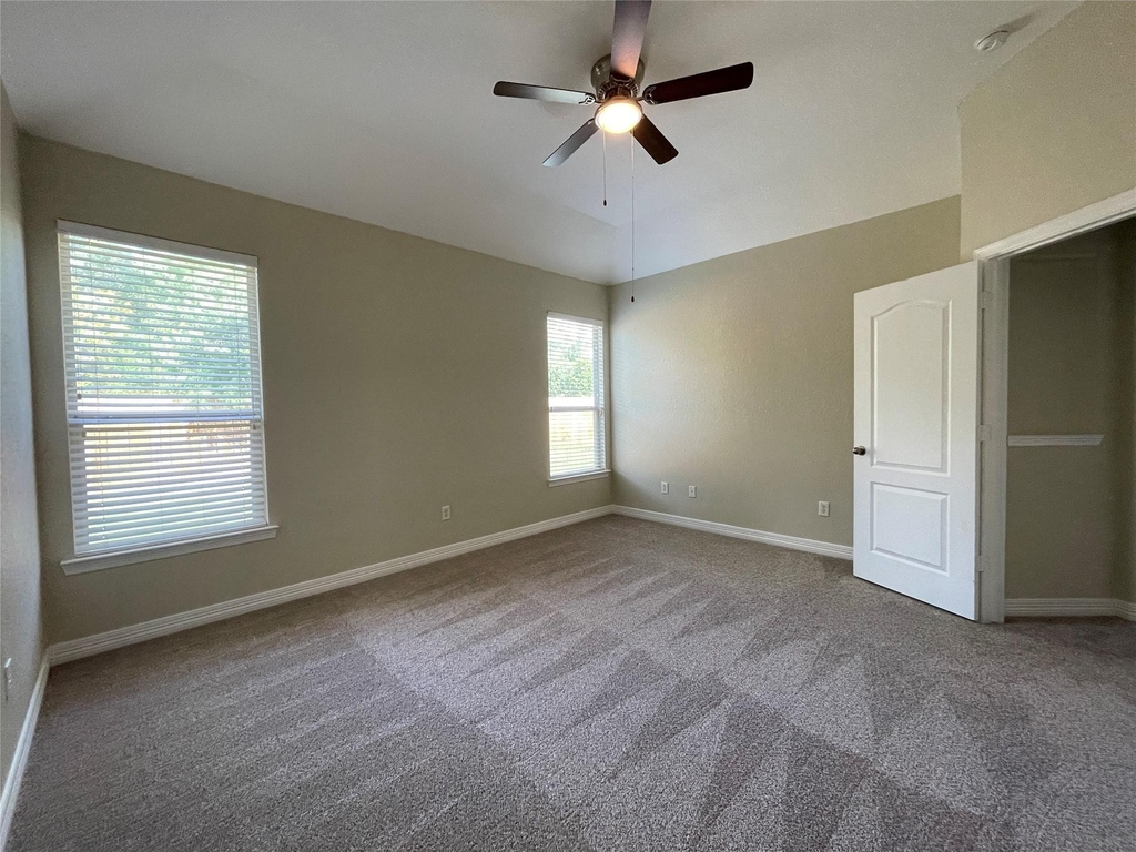 5811 Ranch Riata Court - Photo 25