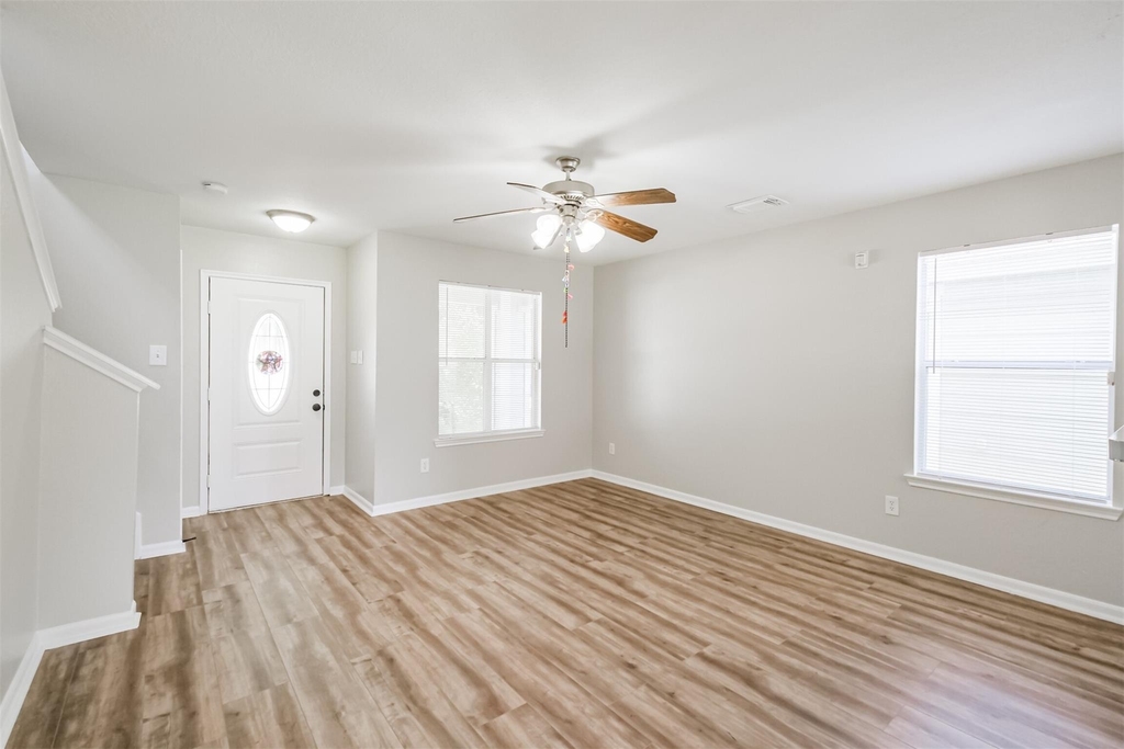 12018 Madison Oak Street - Photo 11