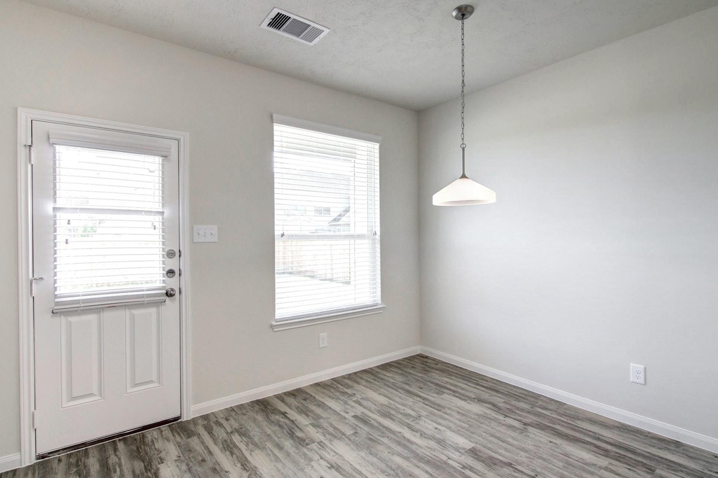 2839 Silver Tree - Photo 7