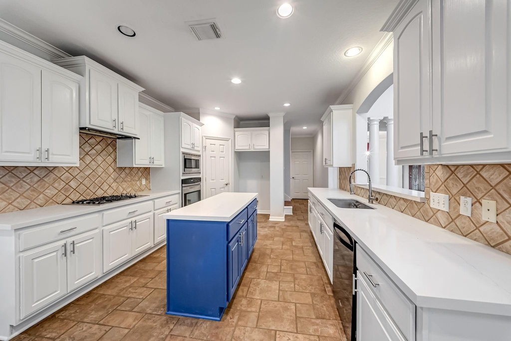 10311 Pitcataway Drive - Photo 6
