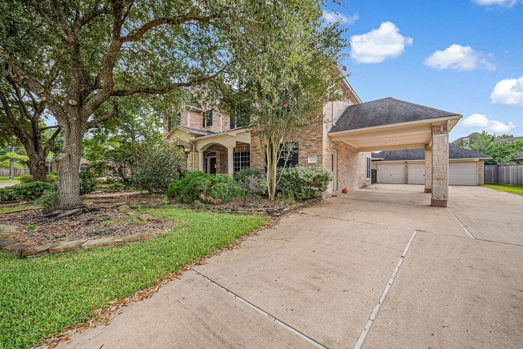 10311 Pitcataway Drive - Photo 1