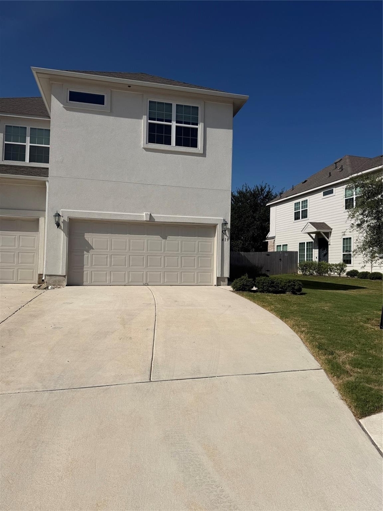 419 Northwood Dr Drive - Photo 0