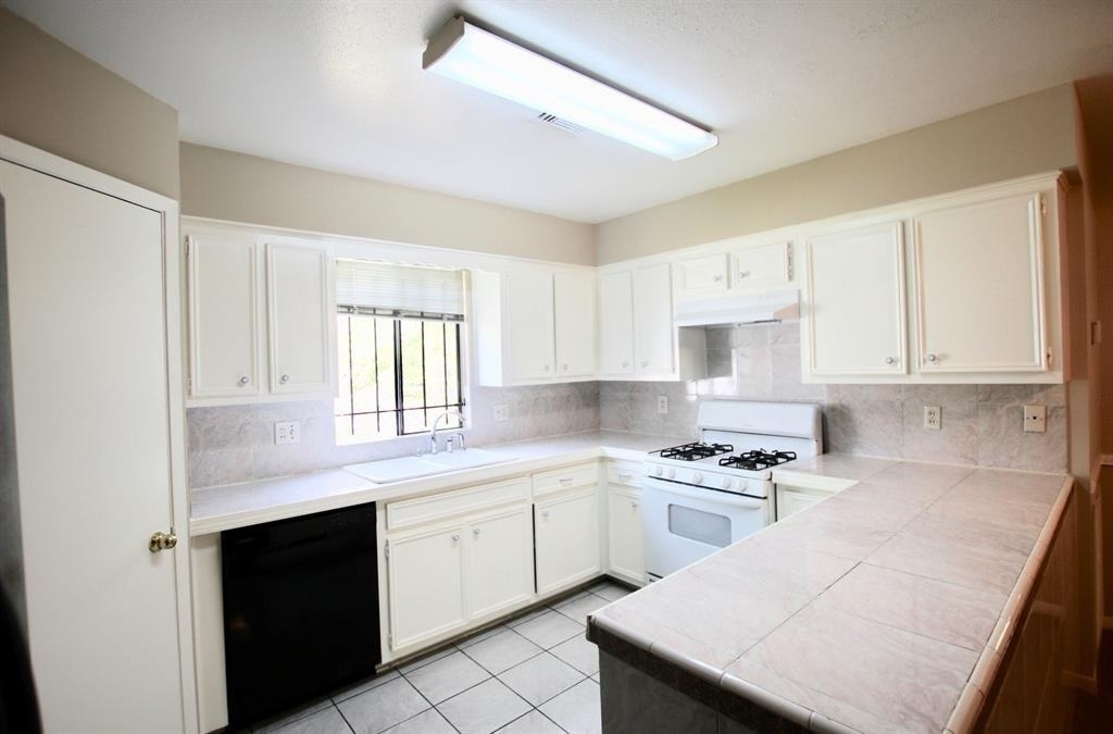 7862 Split Oak Drive - Photo 2