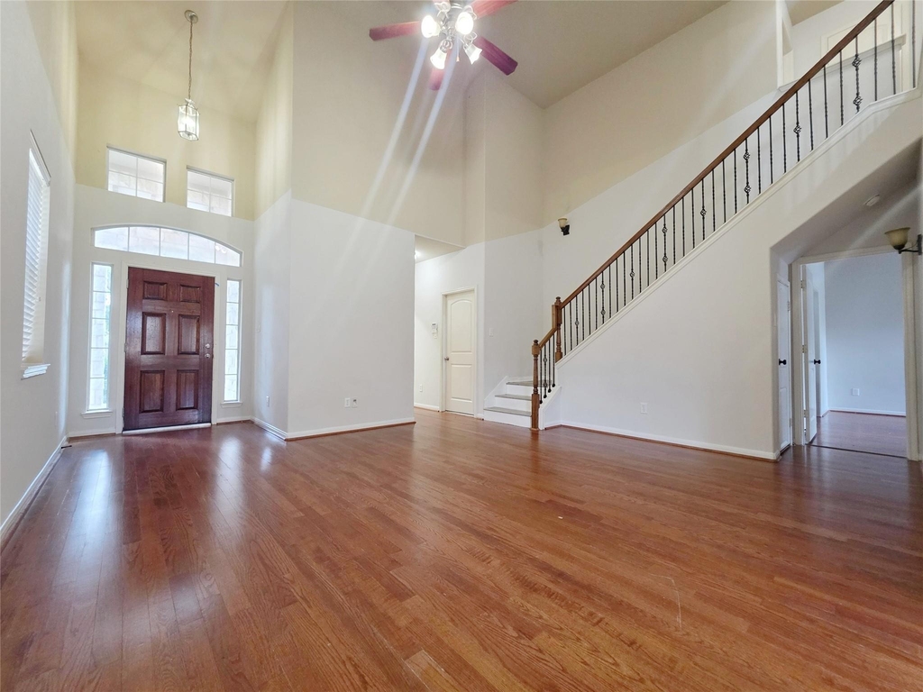 6038 Starbrook Creek Drive - Photo 4