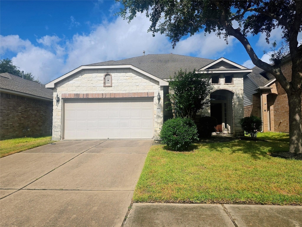 6038 Starbrook Creek Drive - Photo 0