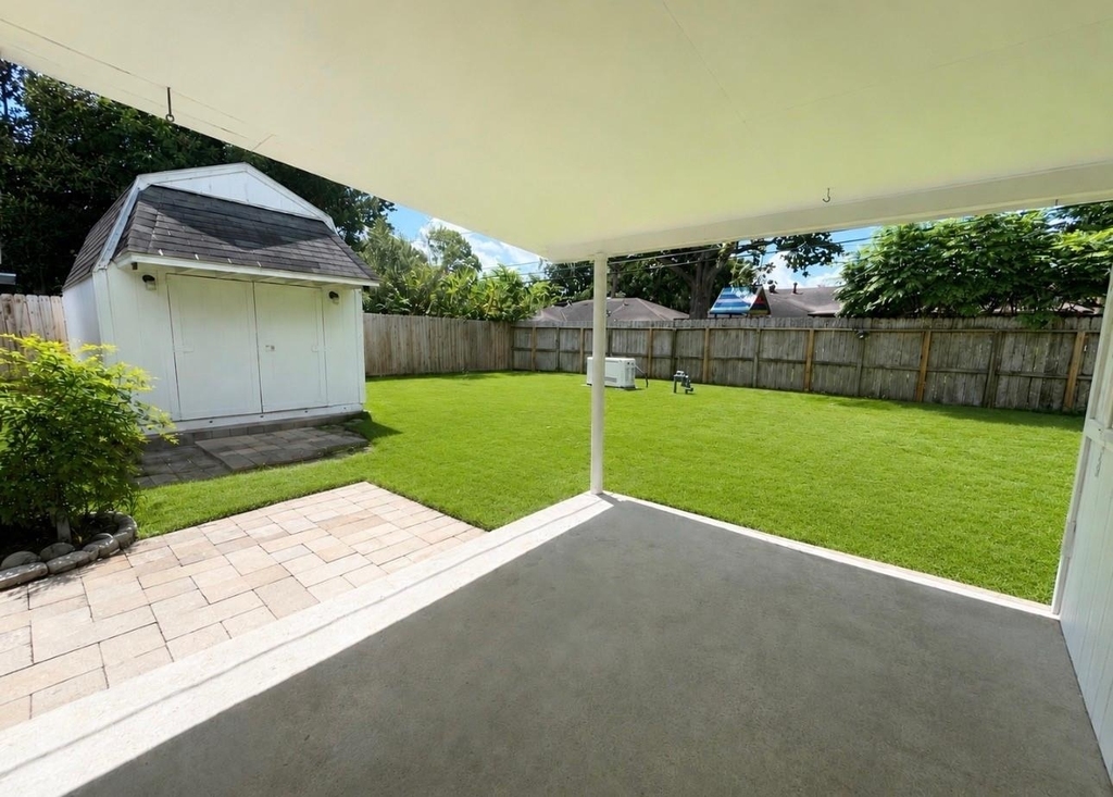 7603 Grape St - Photo 19