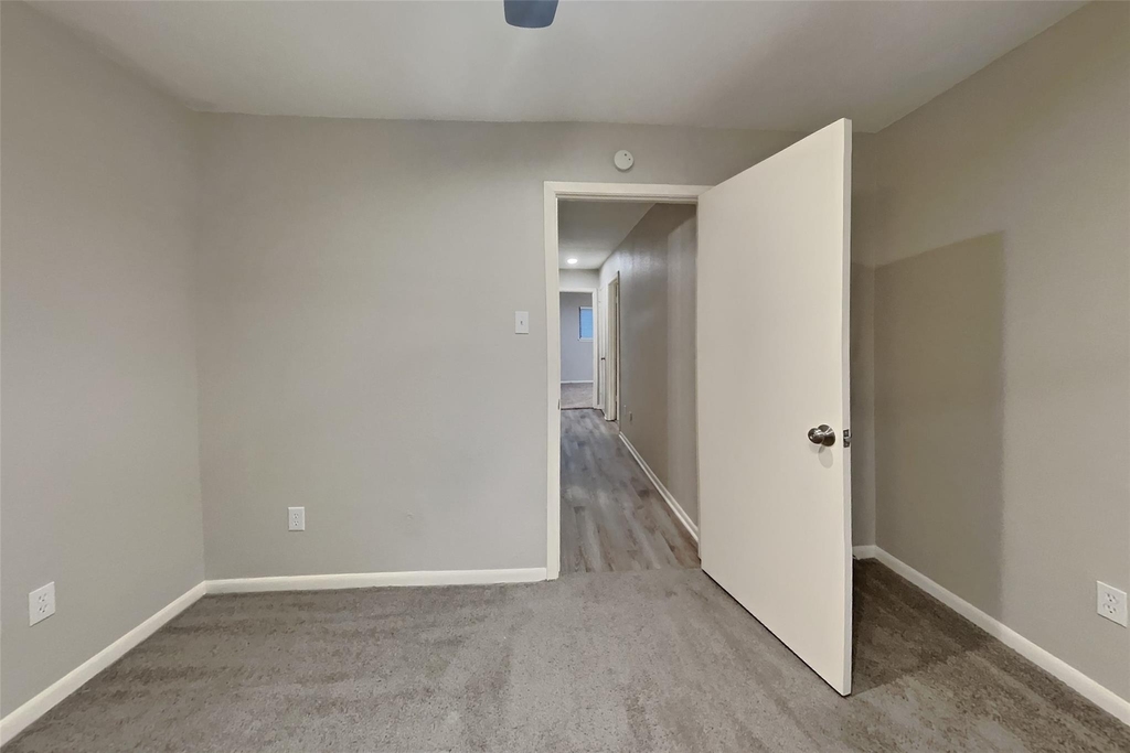 2318 Turtle Creek Drive - Photo 13