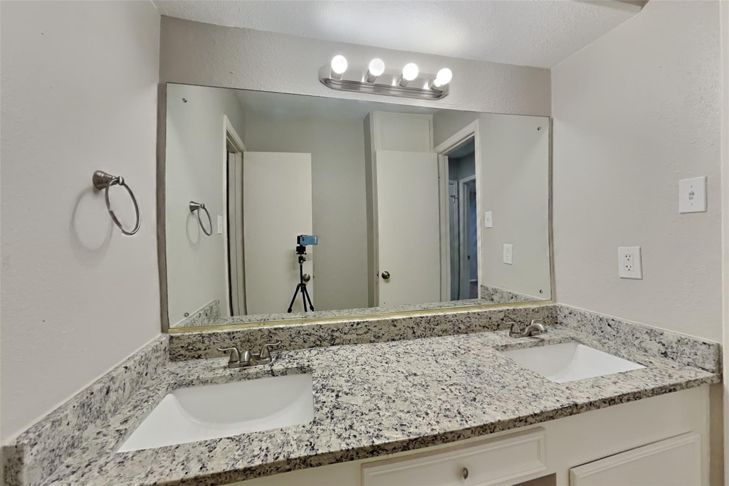 2318 Turtle Creek Drive - Photo 16