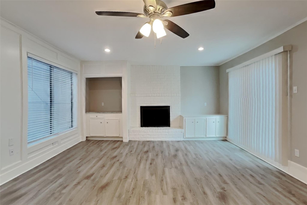 2318 Turtle Creek Drive - Photo 2