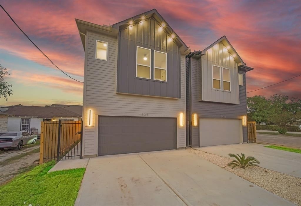4525 Davenport Street - Photo 0