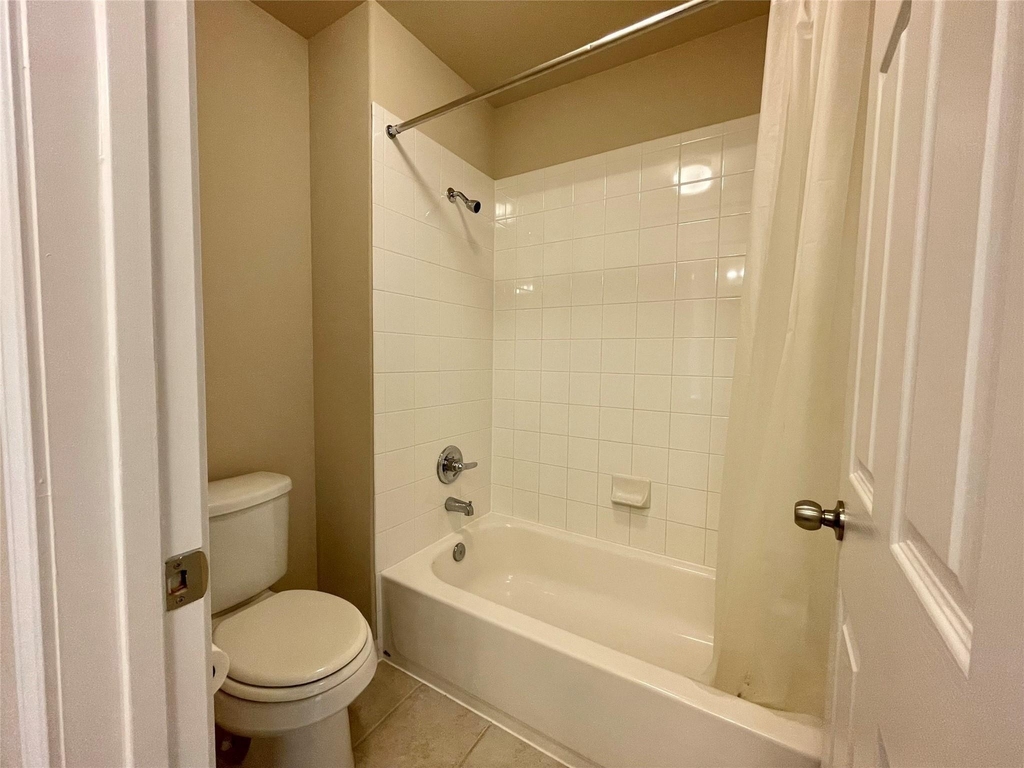 16611 Cactus Blossom Trail - Photo 24