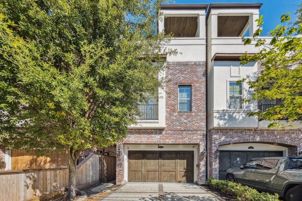 6114 Maxie Street - Photo 1