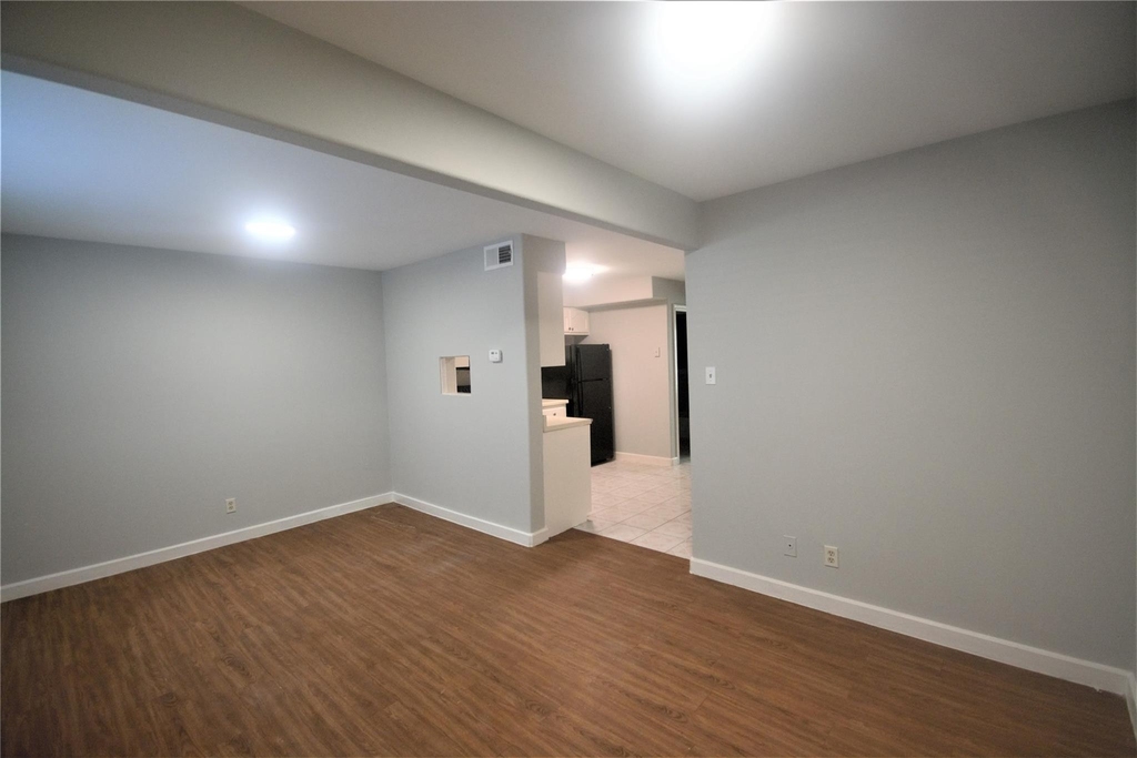 13115 Highway 6 - Photo 13
