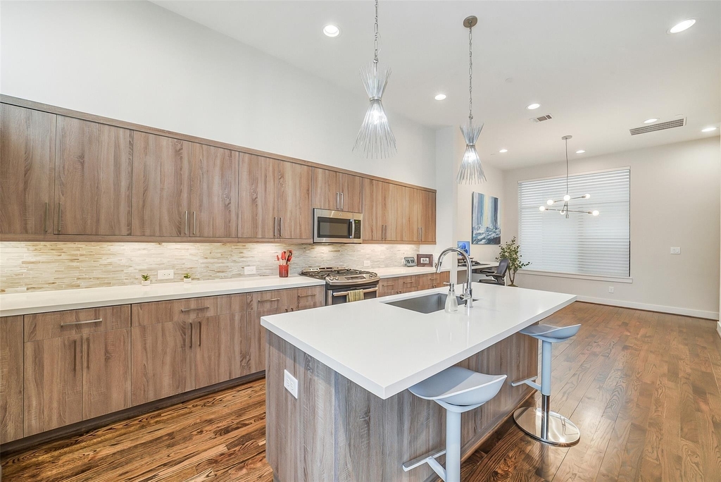 1004 California Street - Photo 12