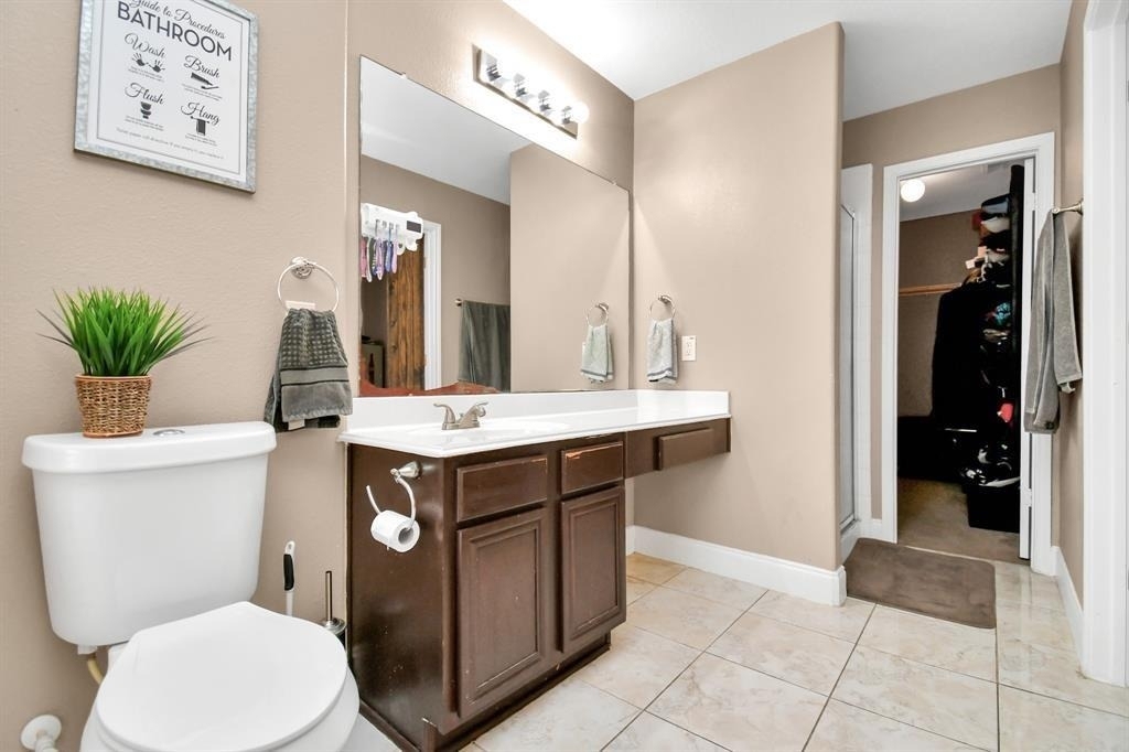 1215 Lavender Shade Court - Photo 9