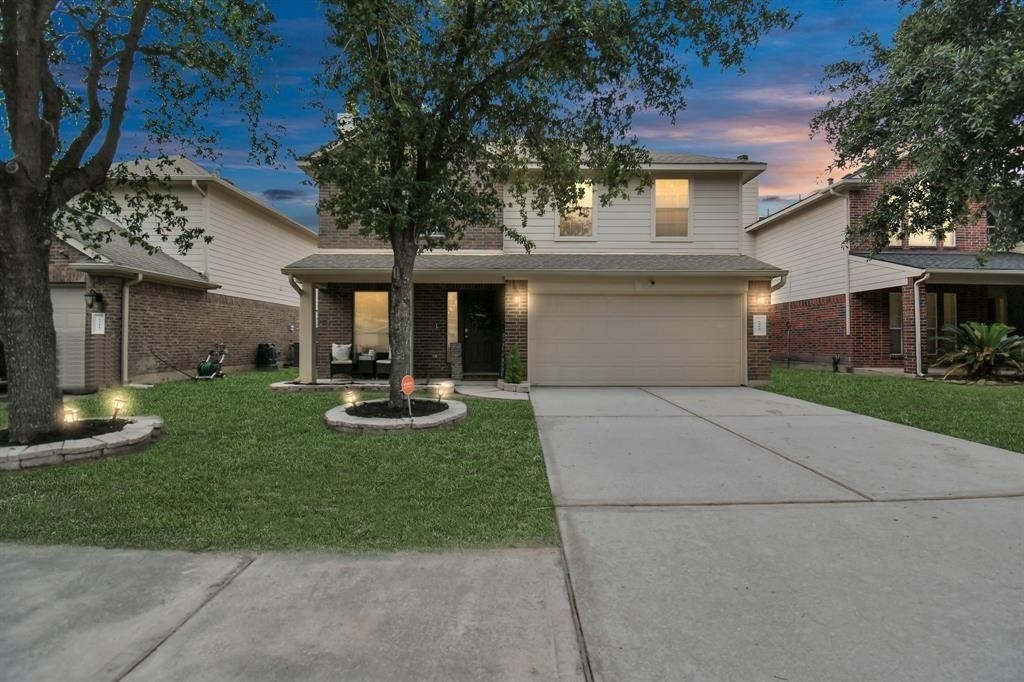 1215 Lavender Shade Court - Photo 0