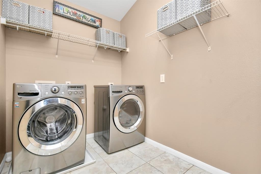 1215 Lavender Shade Court - Photo 19