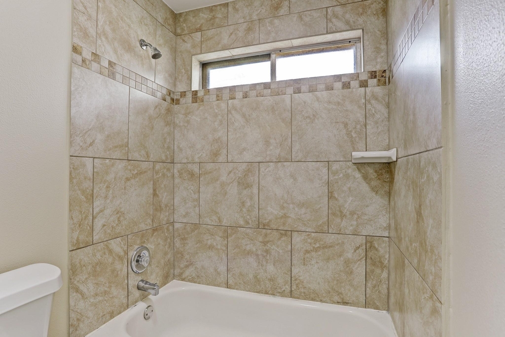 427 Merriweather Street - Photo 14