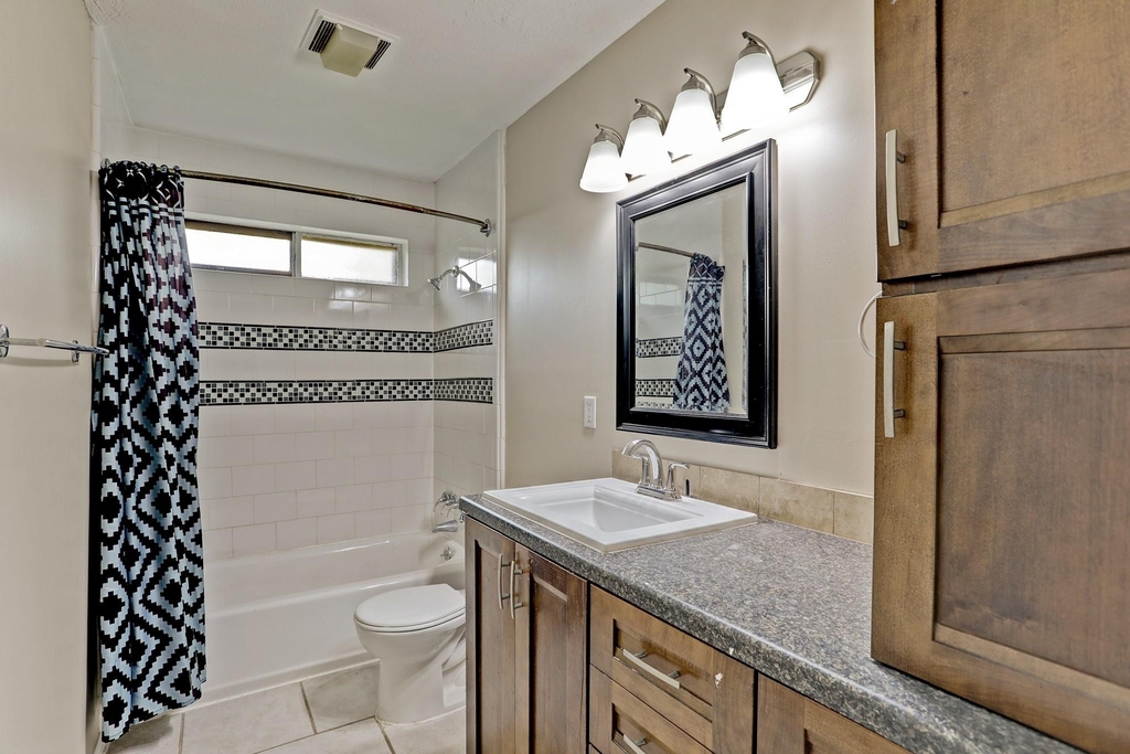 427 Merriweather Street - Photo 13