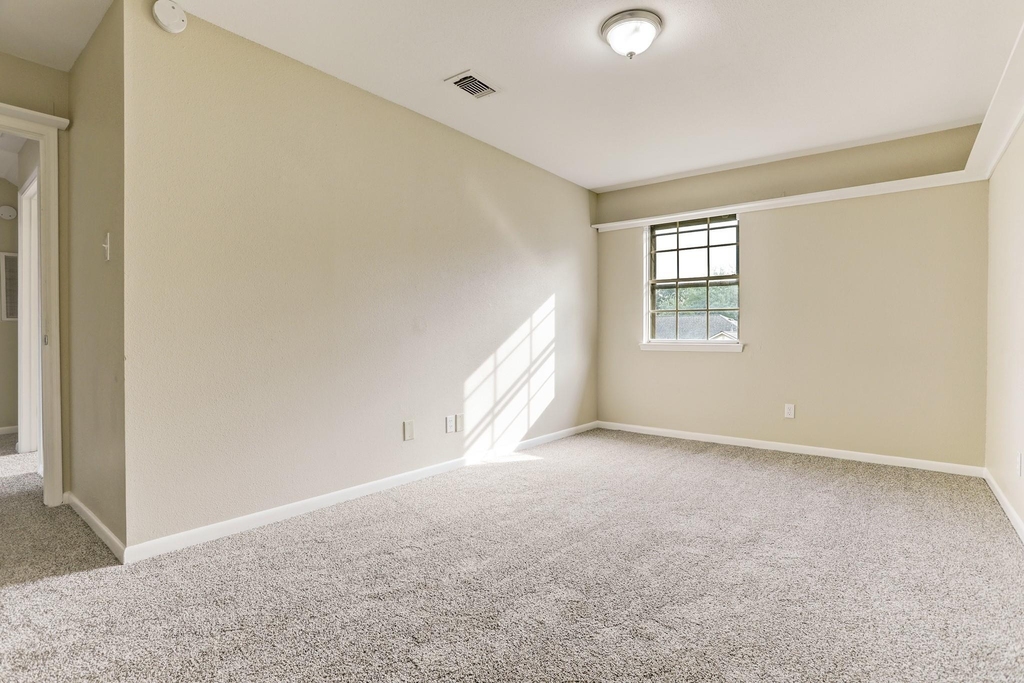 427 Merriweather Street - Photo 11