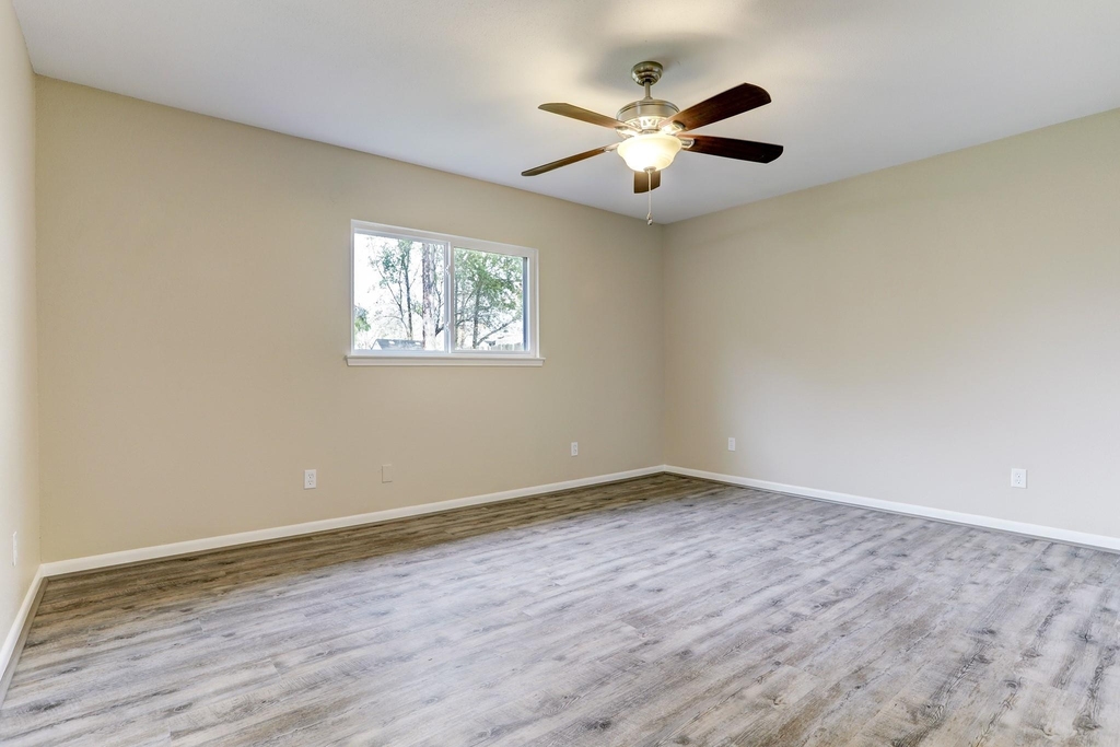 427 Merriweather Street - Photo 8