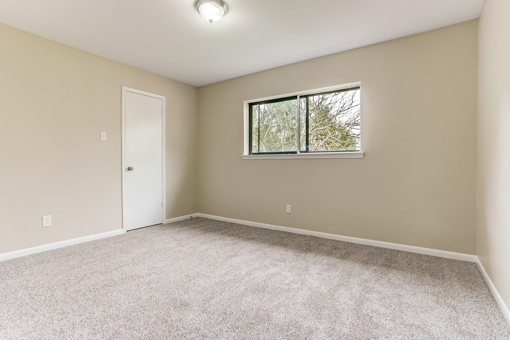 427 Merriweather Street - Photo 9