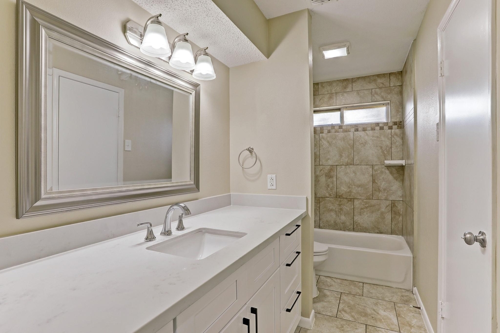 427 Merriweather Street - Photo 10