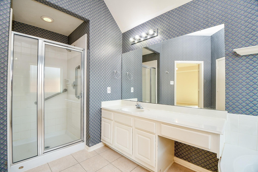 1816 Oak Lodge Drive - Photo 15