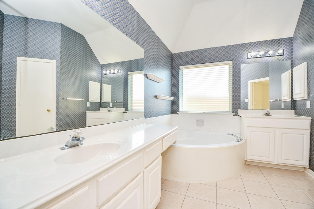 1816 Oak Lodge Drive - Photo 14