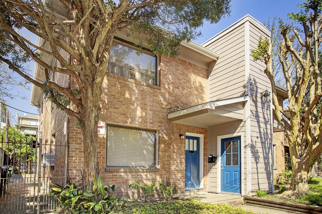 2316 Hazard Street - Photo 0