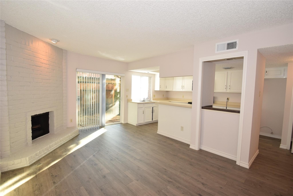 14239 Misty Meadow Lane - Photo 6