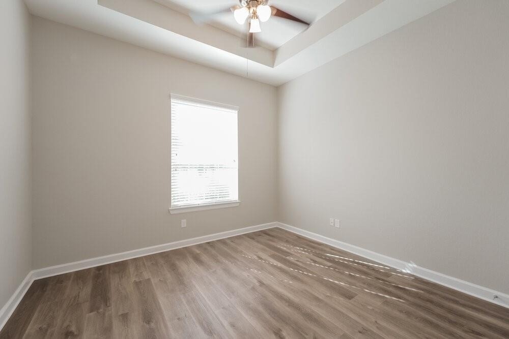 415 Rocky Briar Court - Photo 11